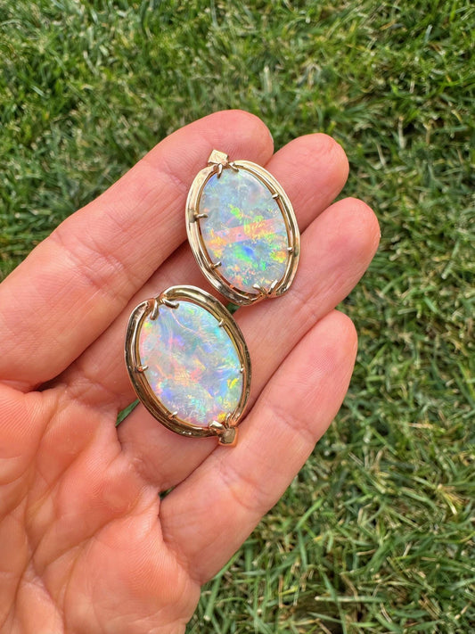 14ct Australian Opal 14KY Earrings 9.65g 1.25" Length