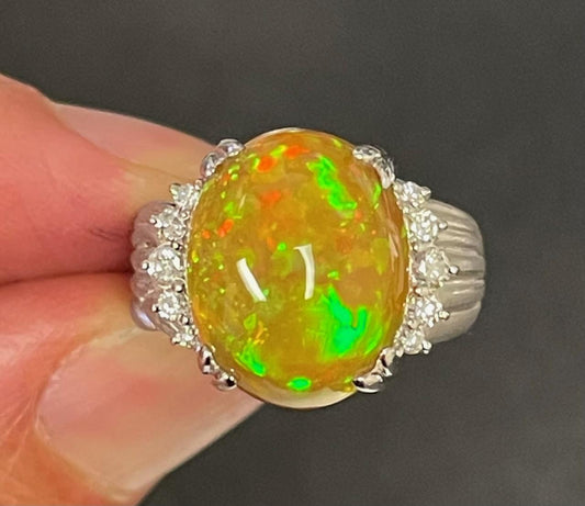 8.35ct Opal .27ct Diamond Platinum Ring