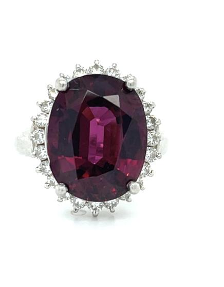 9.90ct Garnet .58ct Diamond Platinum Ring