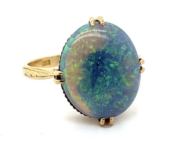 4.30ct 18KY Australian Black Opal Ring