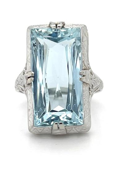 Original Art Deco 11.07ct Aquamarine 14KY Ring