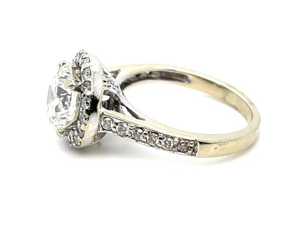 2.25ct Center Diamond .24cts SD 18WK Ring
