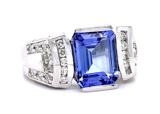 2.85ct Emerald Cut Tanzanite .58ct Diamond 14KW Ring 7.17g 6.75 Size