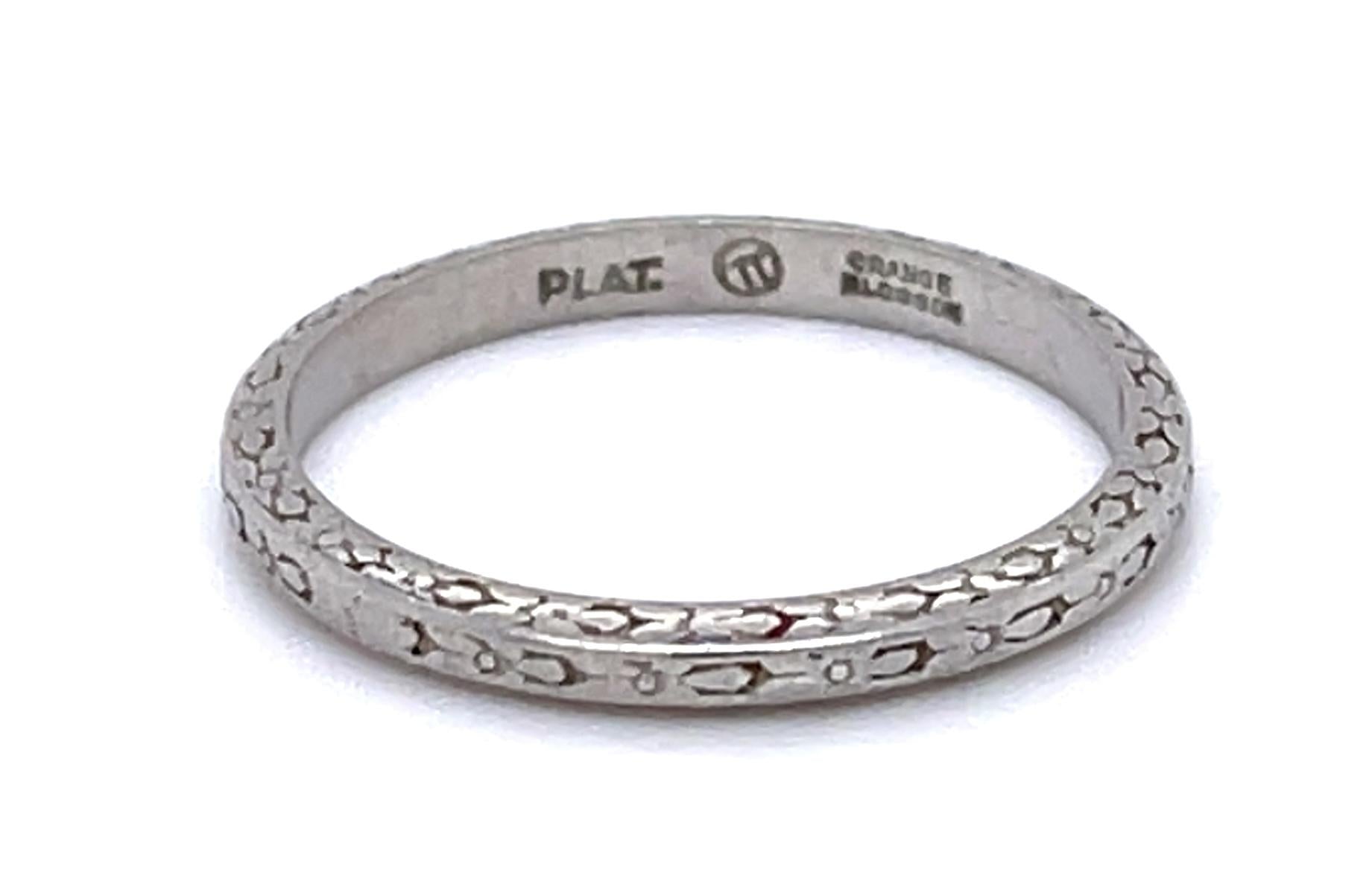 Art Deco Platinum Band 2.34g 4.45 Size