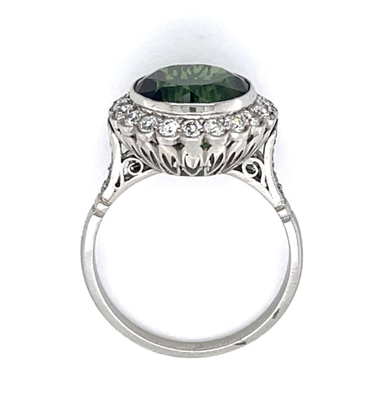 4.74ct Green Tourmaline & .61ctw Diamond PT Ring 5.50gr Size 7