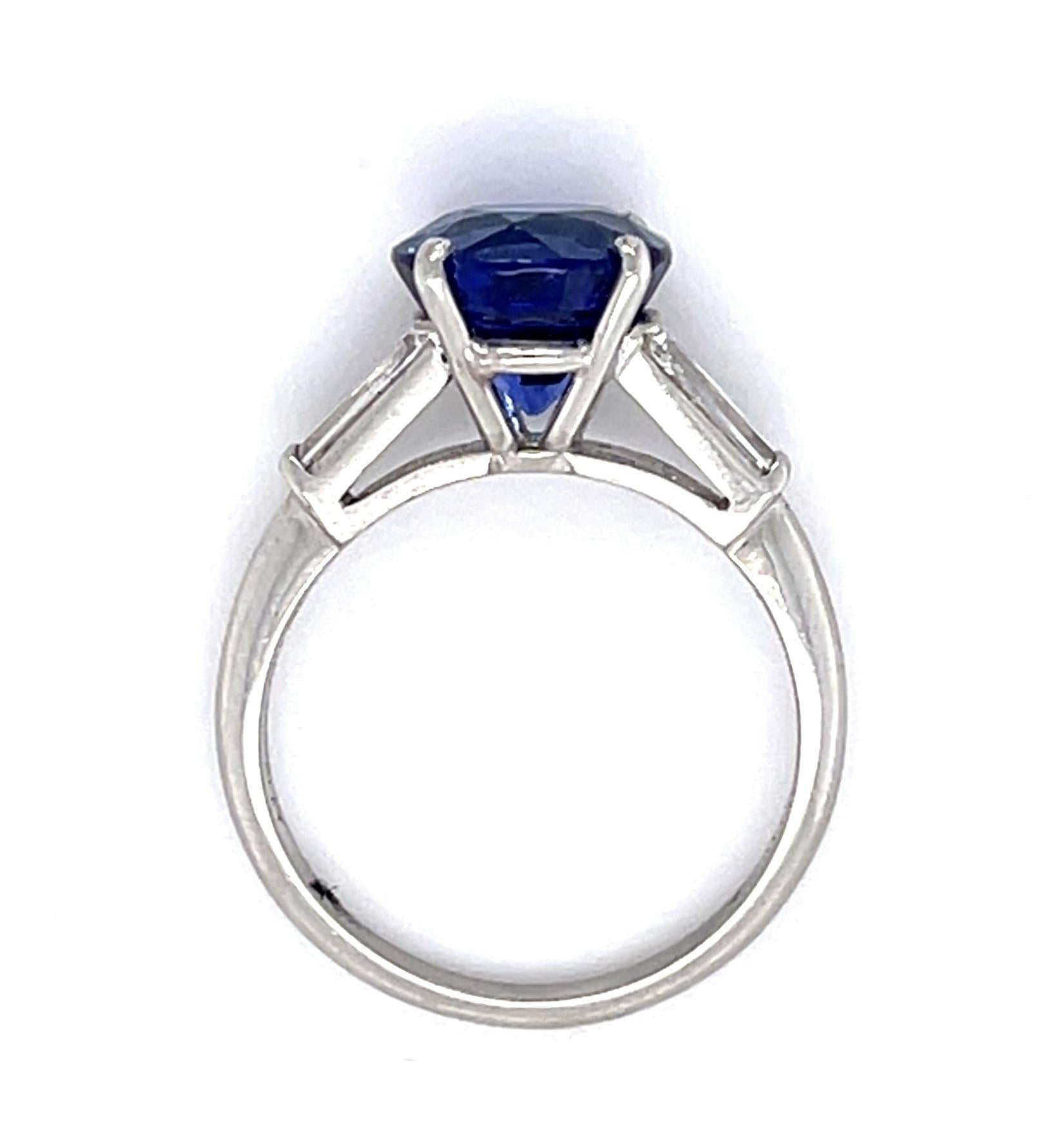 PL Sapphire &  Diamond Ring 4.3gr 3.22ct(sap) 0.40ct twt(dia) Circa 1960s ESTATE
