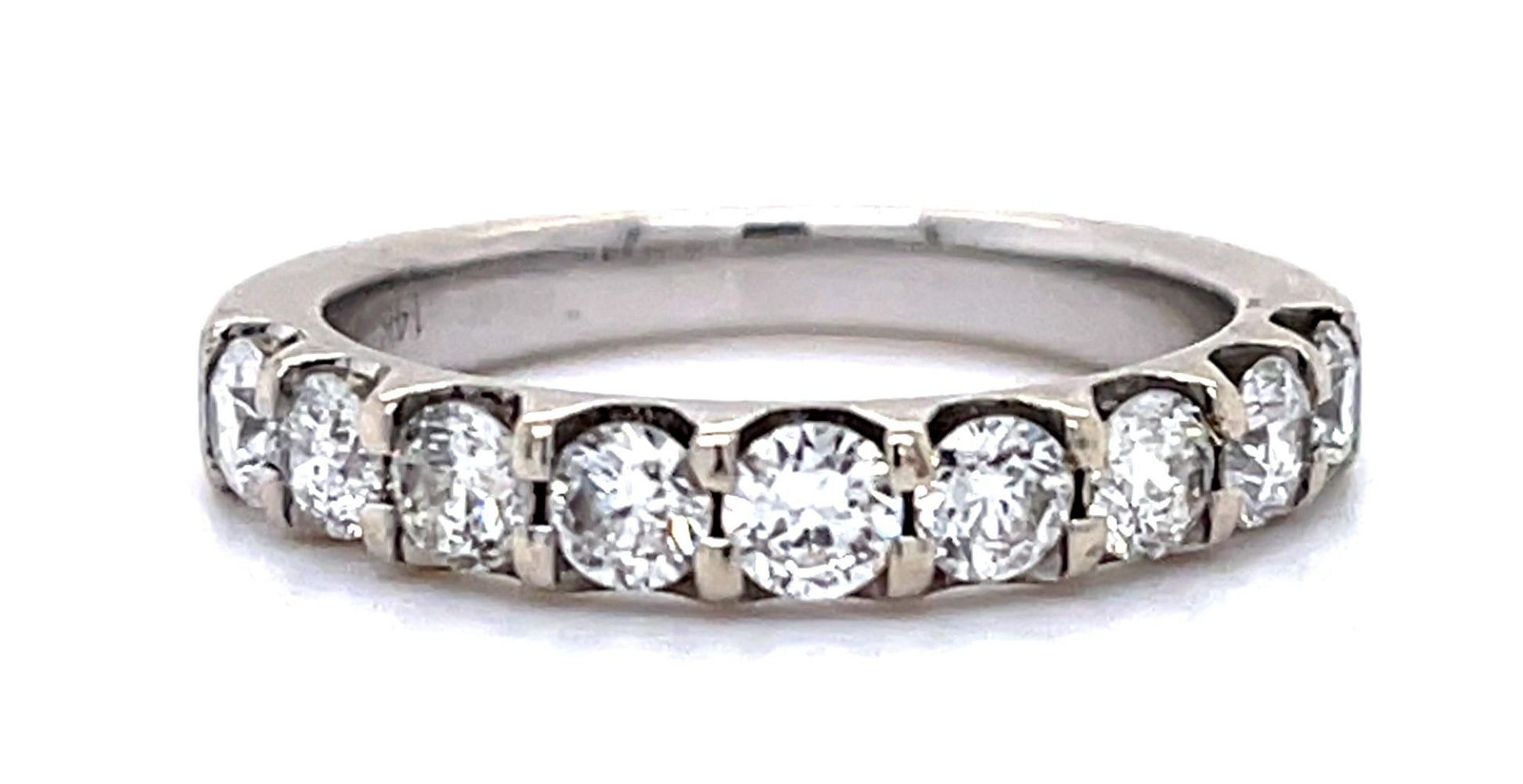1.16ct Diamond 14KW Band 3.47g 6 Size