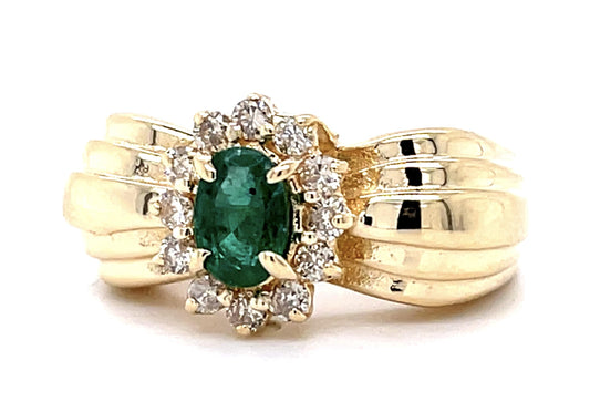 .65ct Emerald .30ct Diamond 14KY Ring 6.50g 5.50 Size