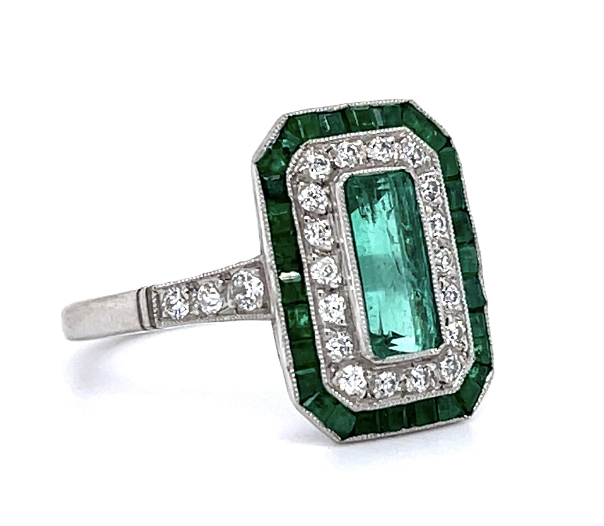 .85ct Colombian Emerald (No Cert) .28ct Diamond PT Handmade Ring .81ct Side Eme