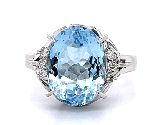 4.45ct Aquamarine .11ct Diamond Platinum Ring