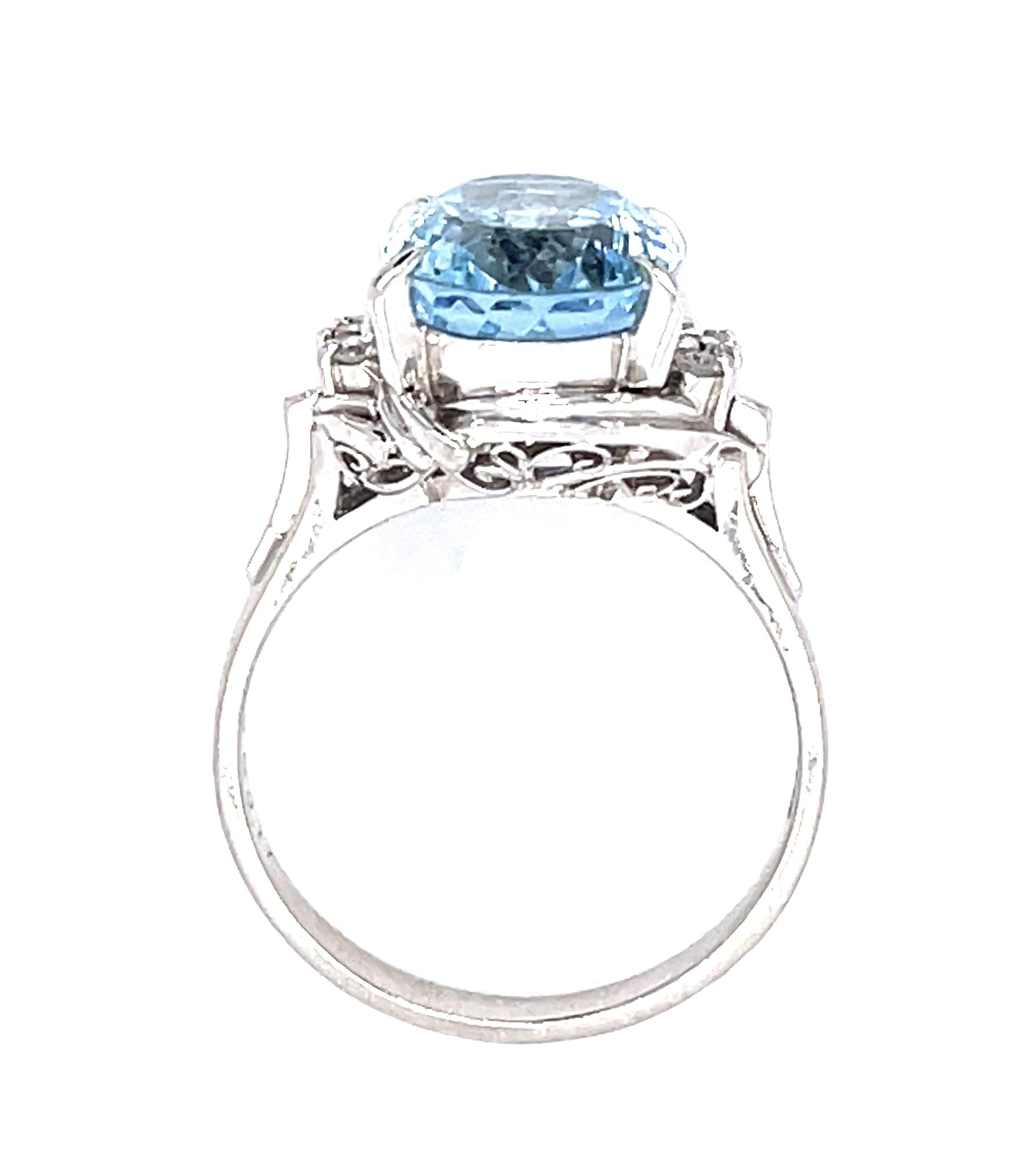 4.45ct Aquamarine .11ct Diamond Platinum Ring