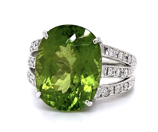 12.54ct Peridot .29ct Diamond Platinum Ring