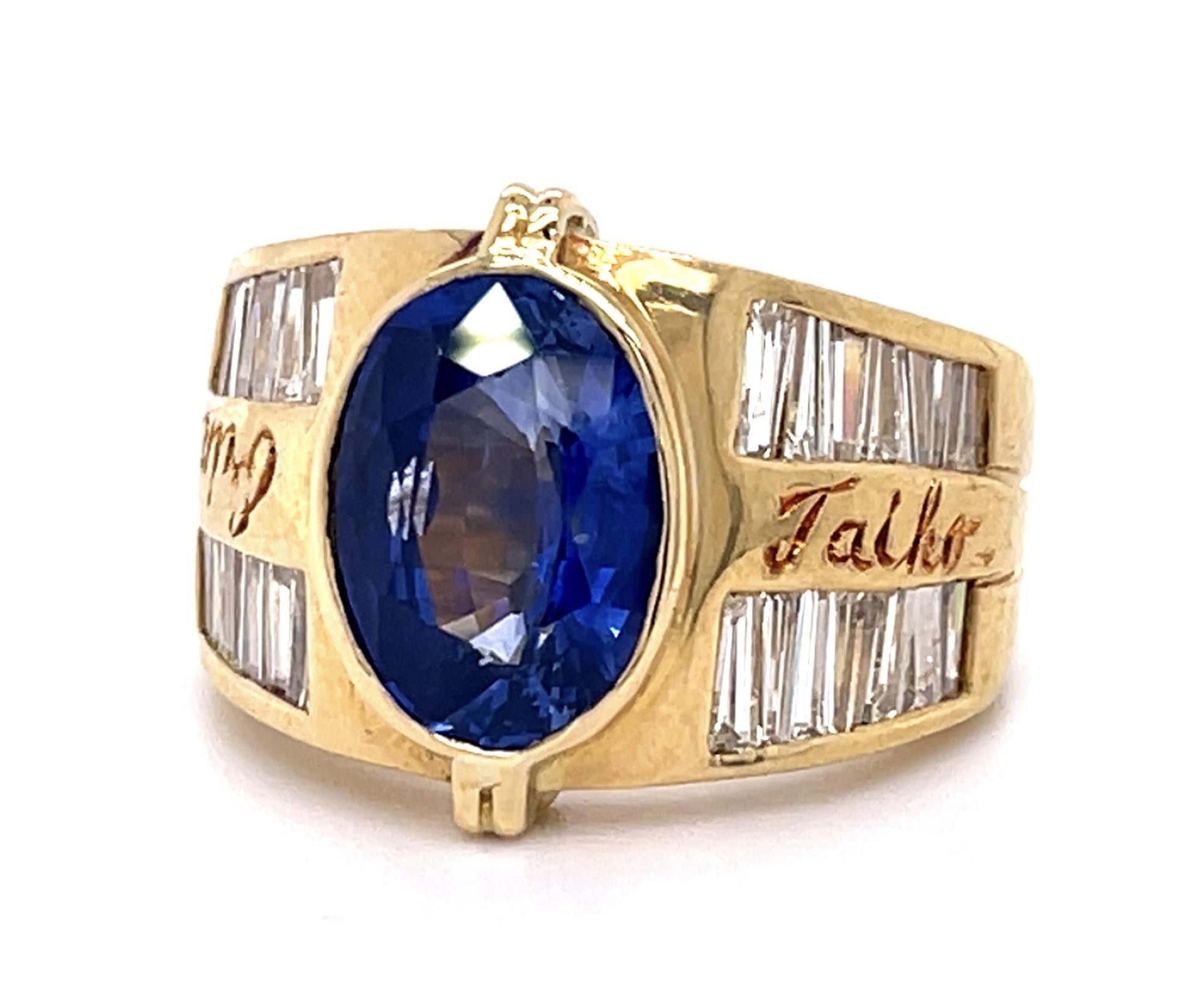 4.03ct Sapphire 1.35ct Baguette Diamond 18KY Ring