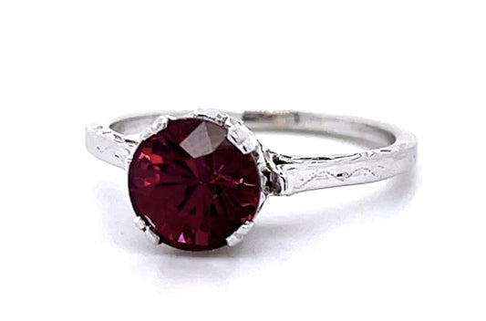 Art Deco 1.85ct Garnet 18KW Solitaire Ring (Vintage 1930s)