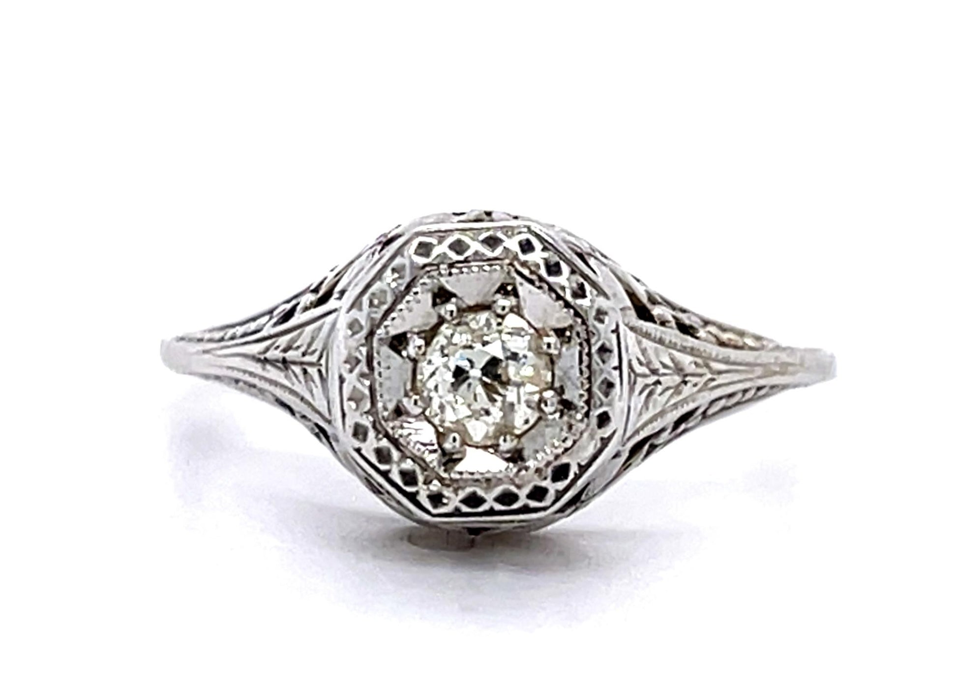 Art Deco Era (Circa 1920s) Antique Ring 18KW European cut Diamond .19 carats