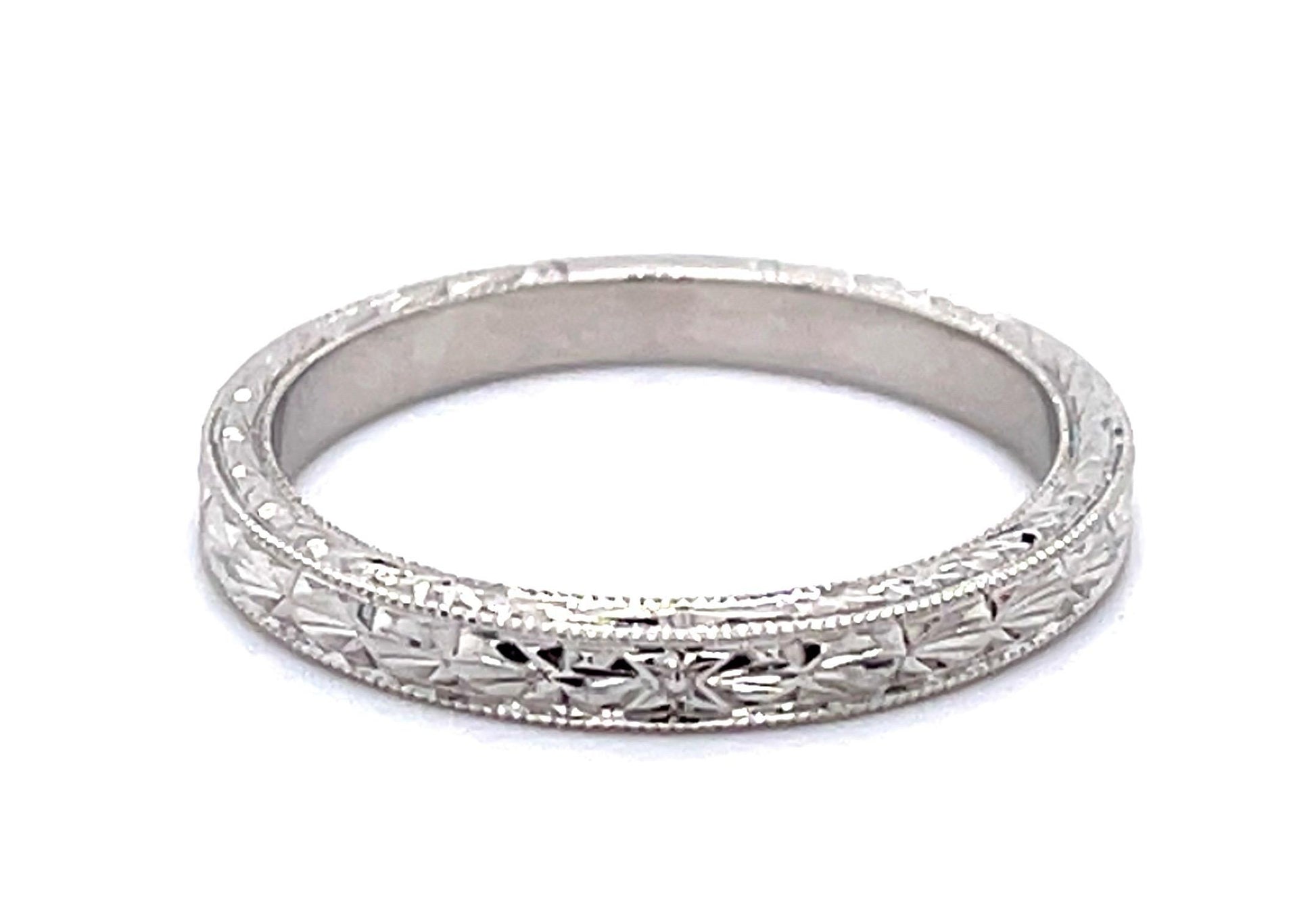 14KW Hand Engraved Band Ring 3.99g 5.75 Size