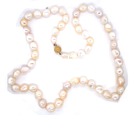 Estate  Pearl 14KY  Necklace Freshwater Length 28