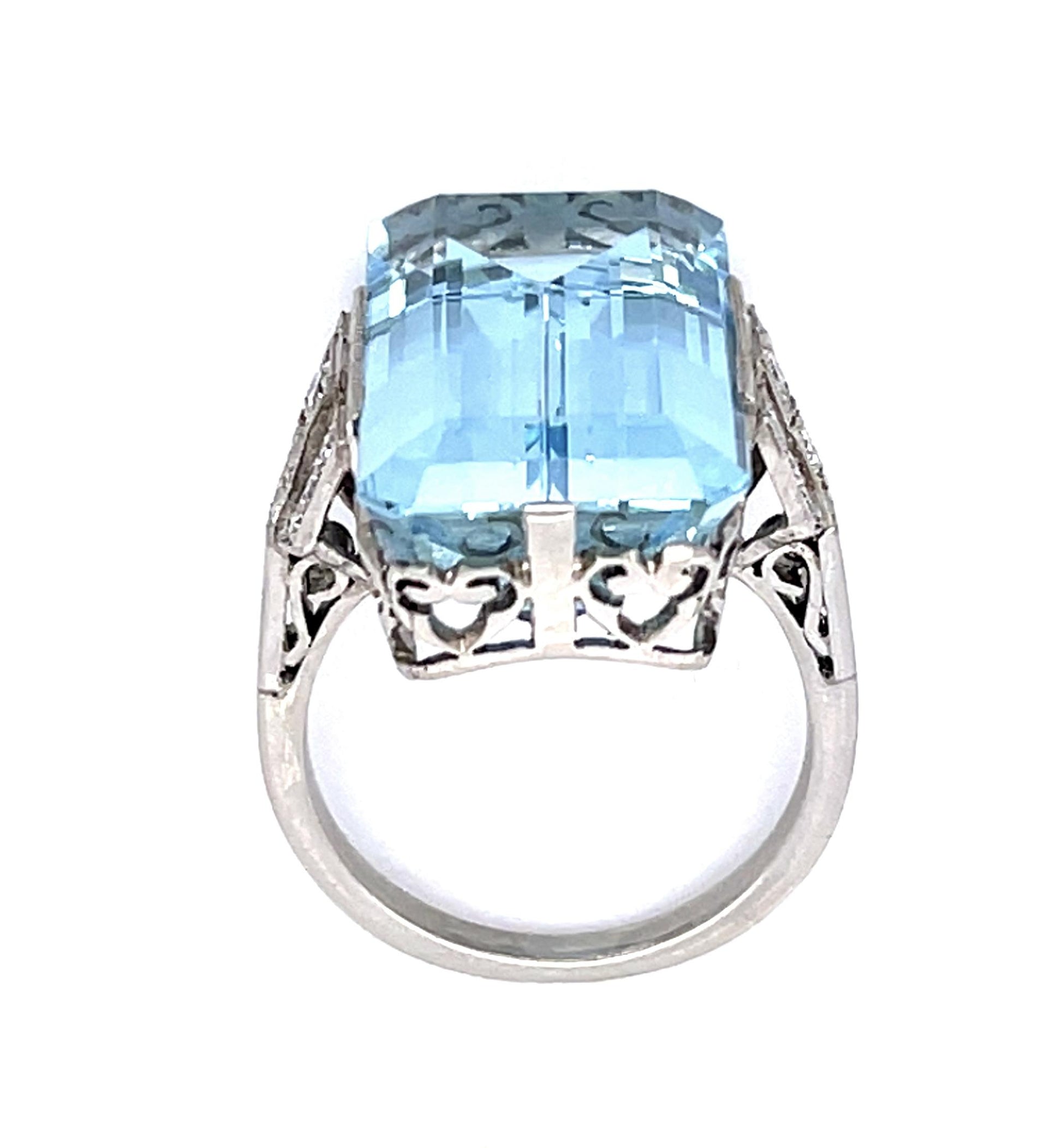 17.64ct Aquamarine .24ct Diamond Platinum Handmade Ring