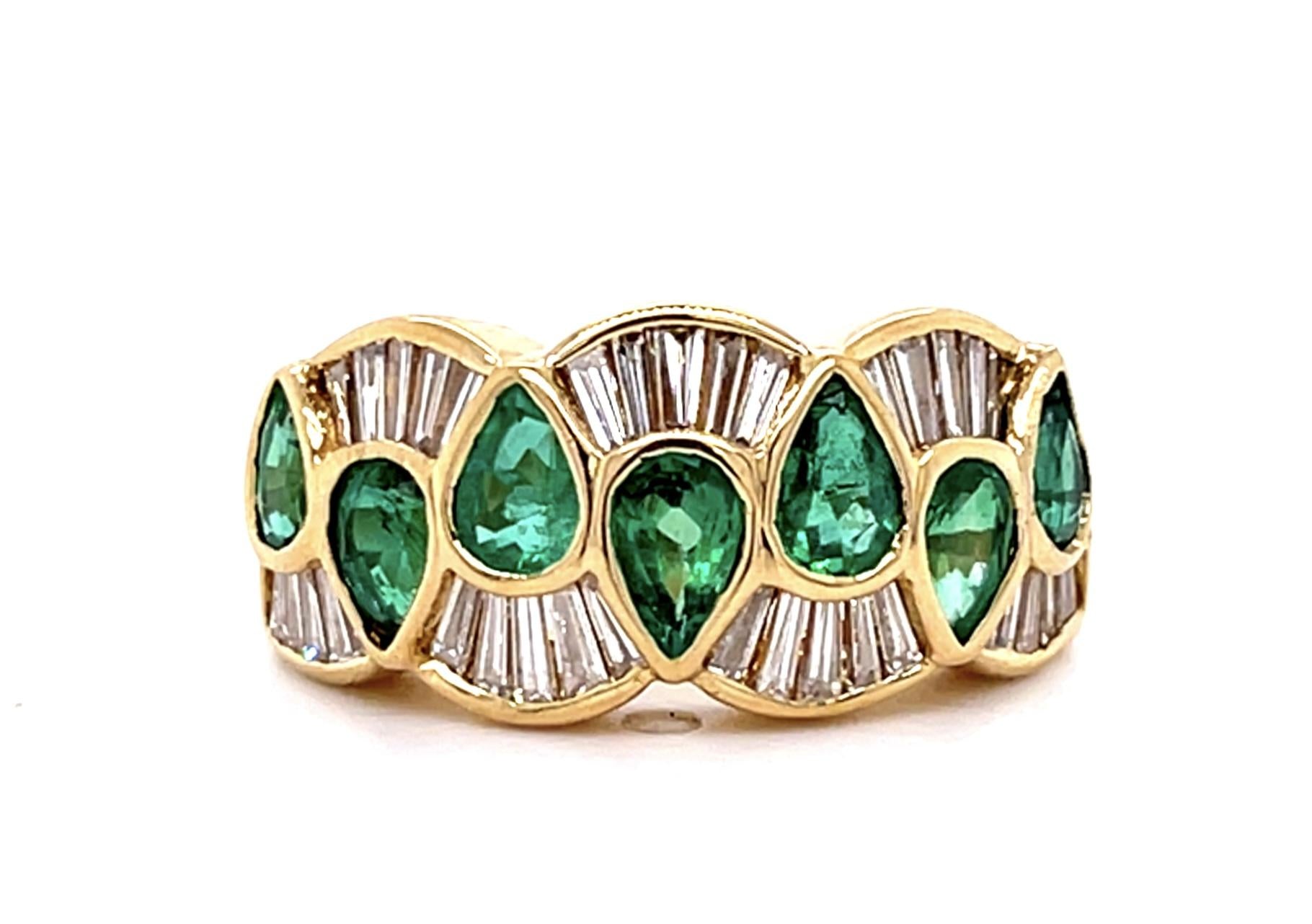 1.35ct Emerald .67ct Baguette Diamond 18KY Ring