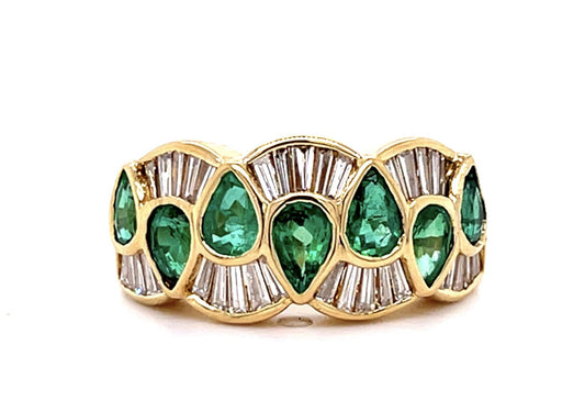 1.35ct Emerald .67ct Baguette Diamond 18KY Ring