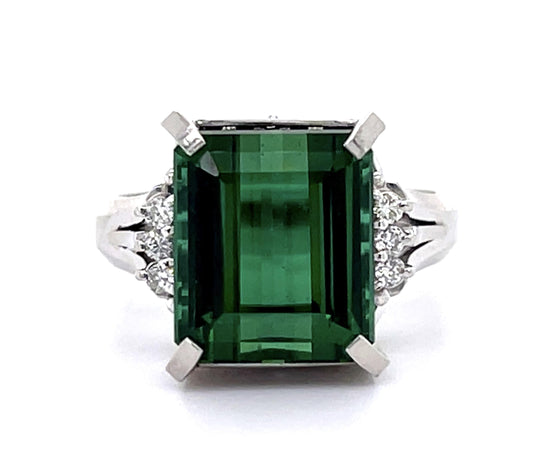 7.77ct Green Tourmaline .08ct Diamond Platinum Ring
