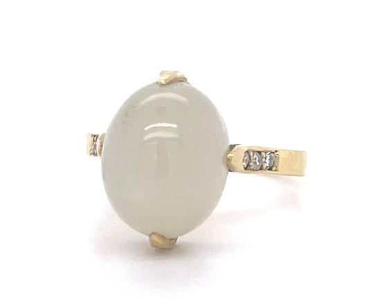 7.17ct Moonstone & .07ctw Diamond 18KY Yellow Gold Estate Ring