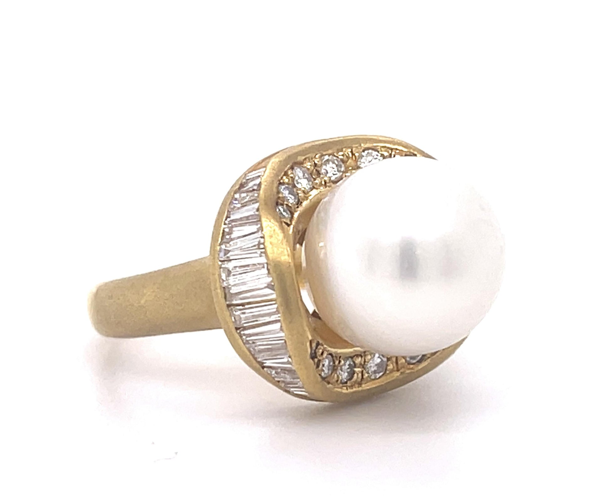 South Sea Pearl &  0.80ctw Diamond 18KY  11.40gr Ring Size 7