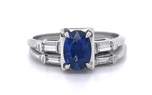 .92ct Sapphire & 0.24ctw Diamond 18KY White Gold 4.60gr Ring Circa 1950s