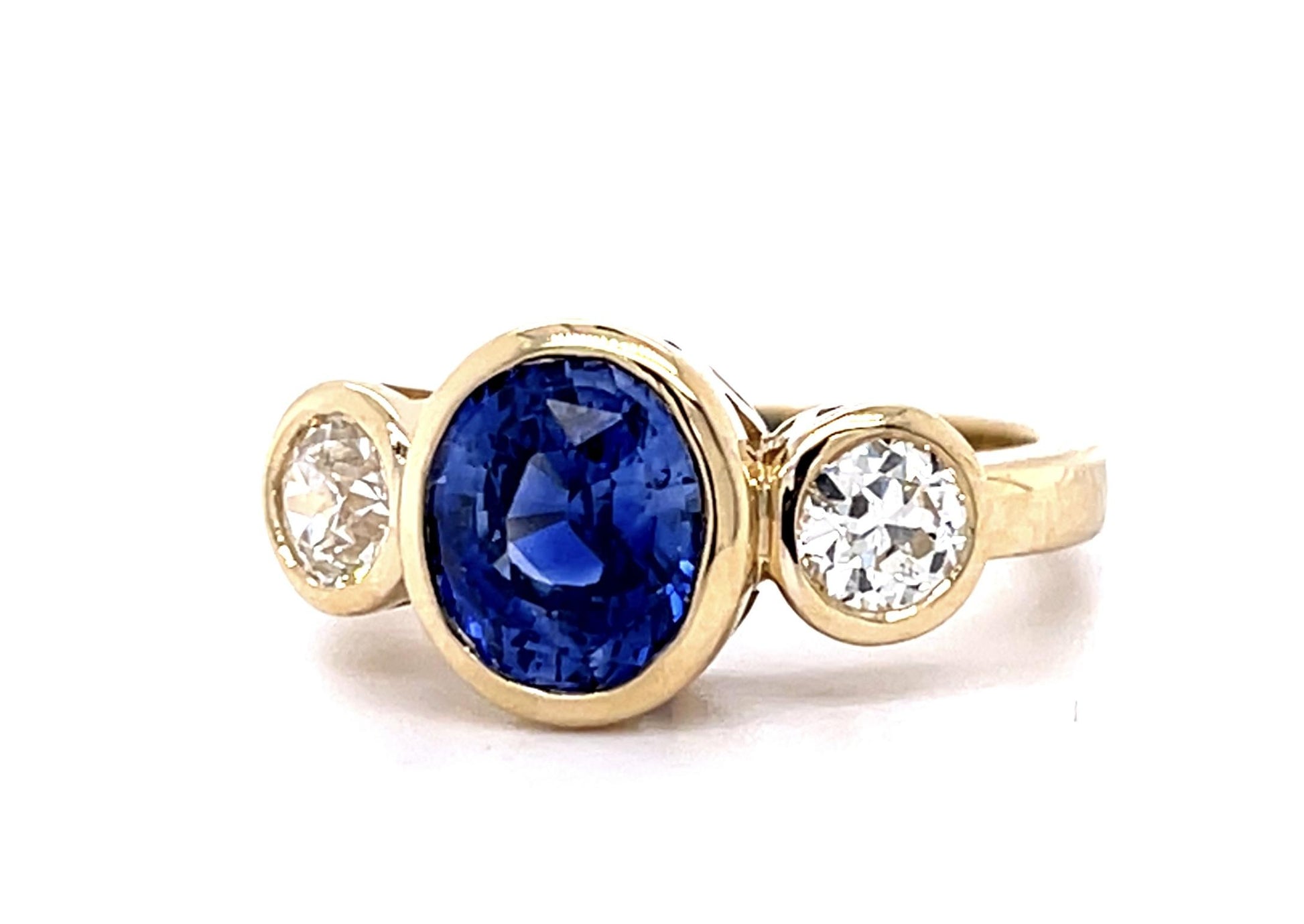 2.89ct Sapphire .69ct Old European Dia 14KY Three Stone Ring 5.31g 6.50 Size