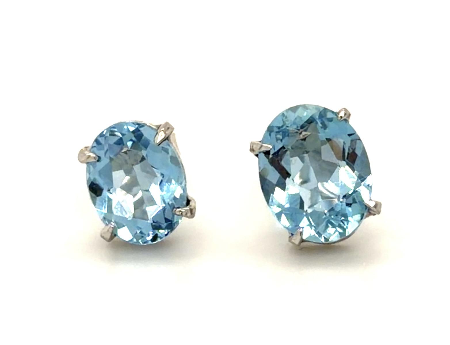 3.72ct Aquamarine 14KW Stud Earrings