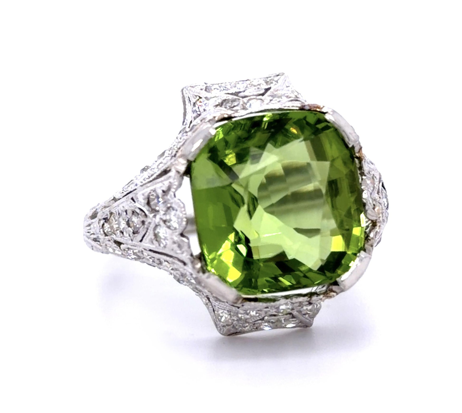 Art Deco 9.90ct Peridot &  1.75ctw Diamond PT  9.25gr Ring Circa 1920s