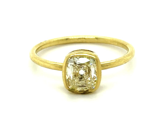 1.06ct Old Mine Diamond 18KY Solitaire Ring