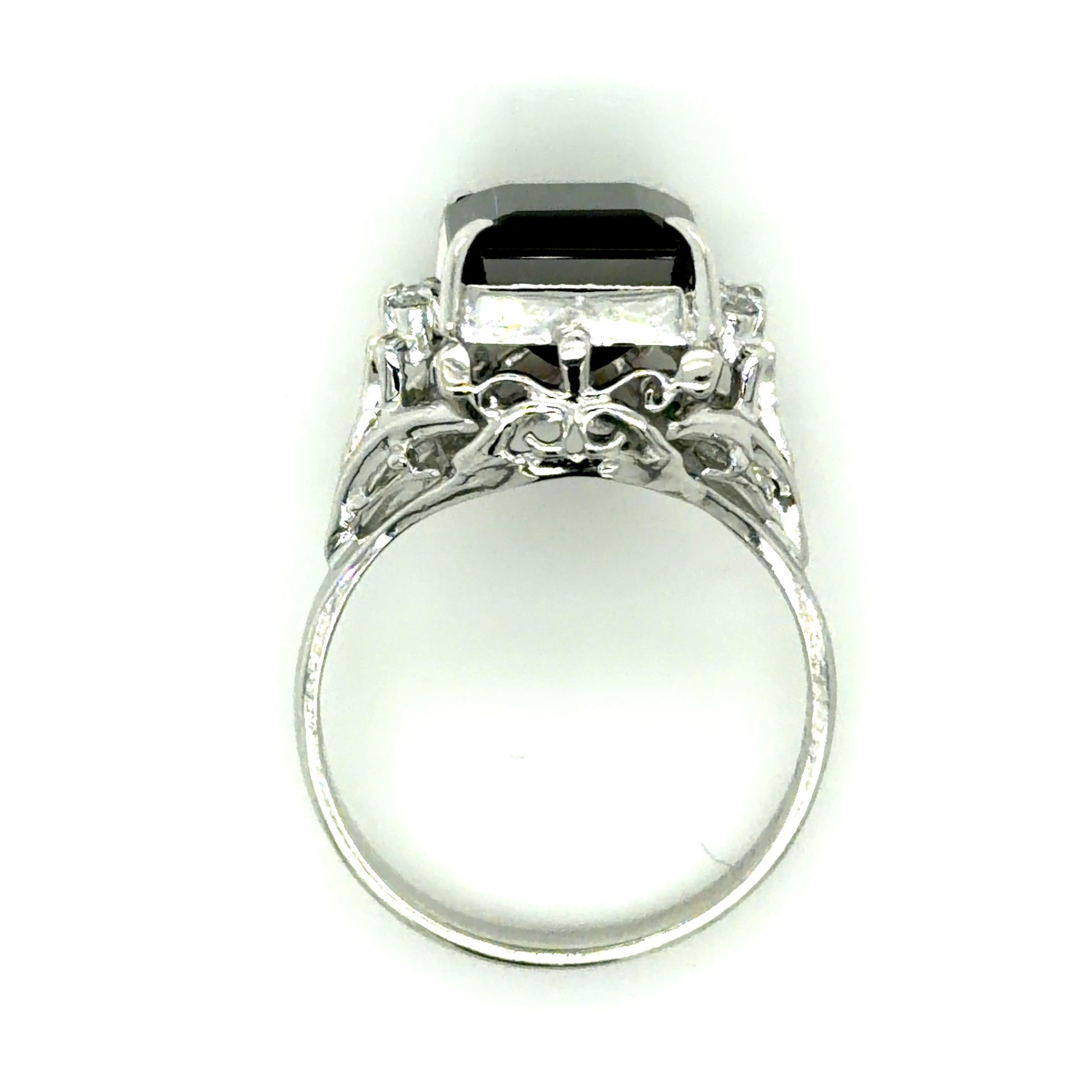 4.40ct Green Tourmaline .07ct Diamond Platinum Ring