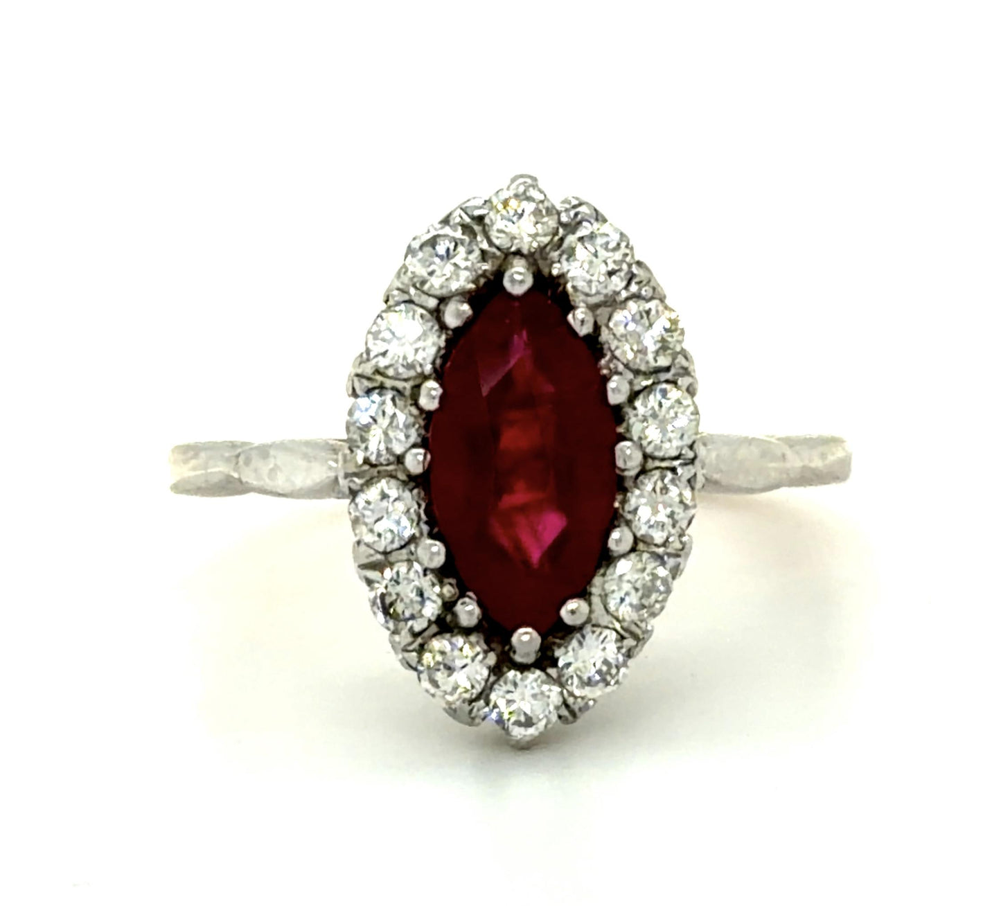 18KW Ruby &  Diamond Ring 4.9gr 1.23ct(rby) 0.70ct twt(dia) Circa 1960s