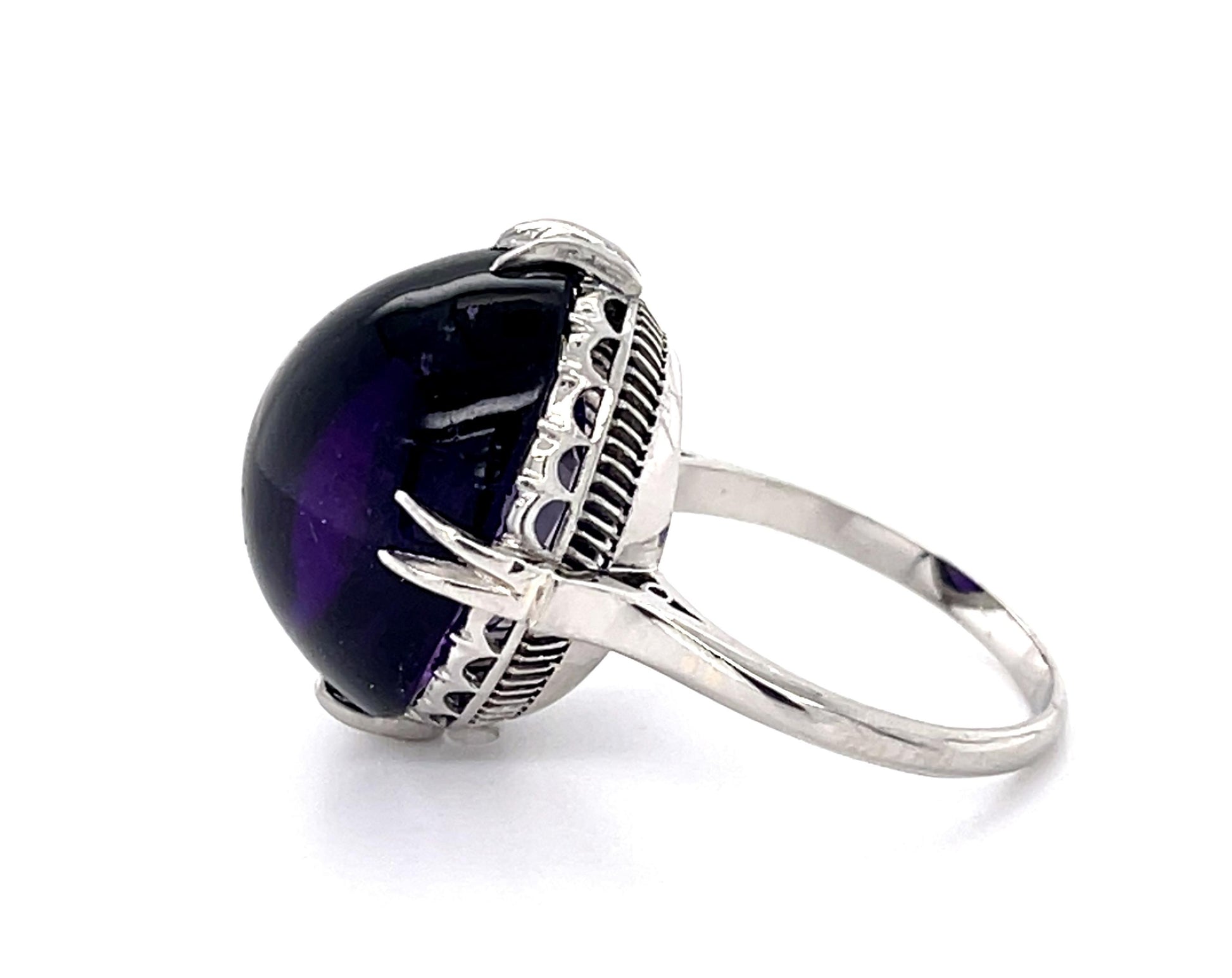 Original Art Deco 16ct Cabochon Amethyst Ring (Vintage 1930s)
