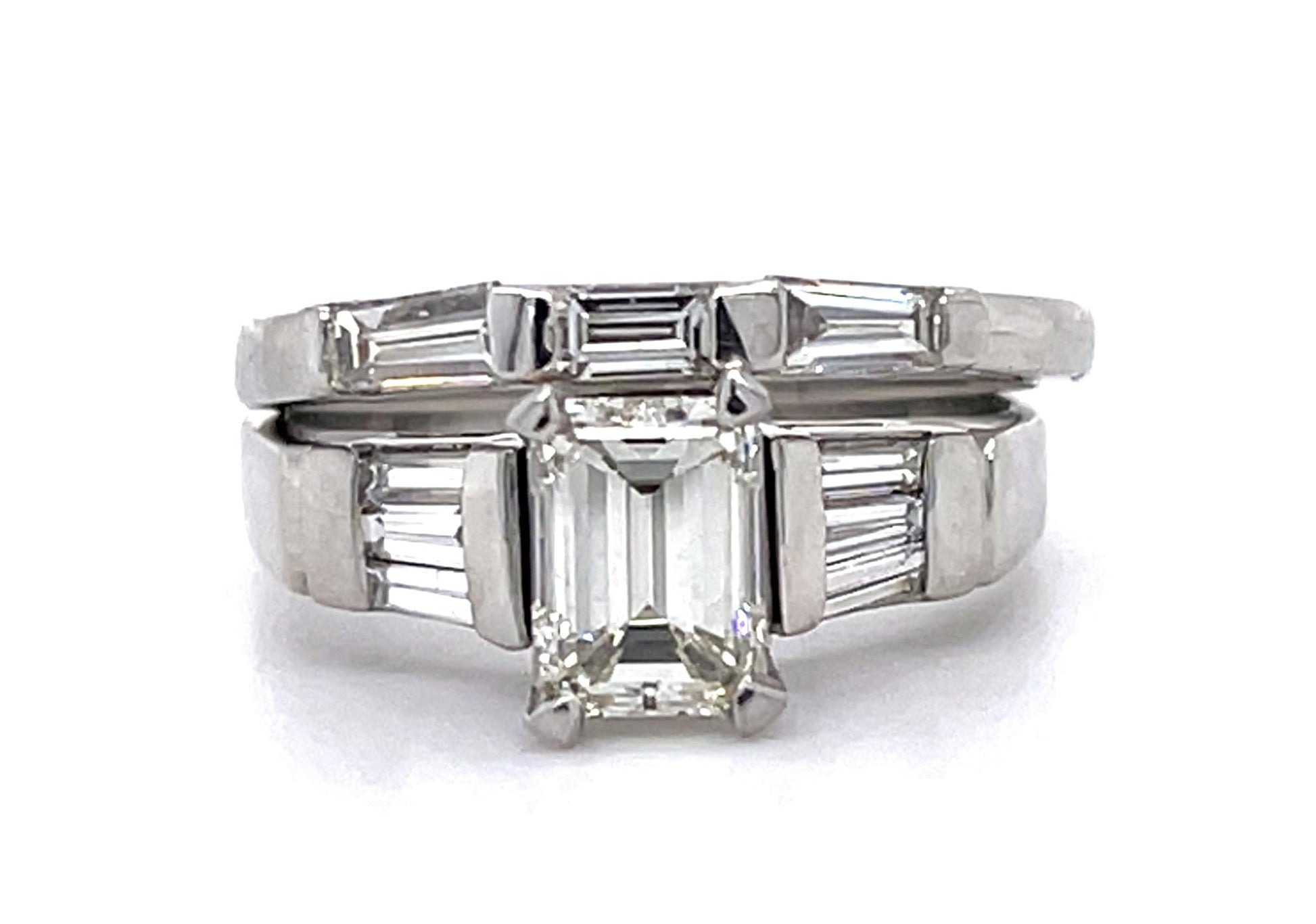 1.06ct I VS1 Emerald-cut Diamond (No Cert) PT Ring Set .72ct SD