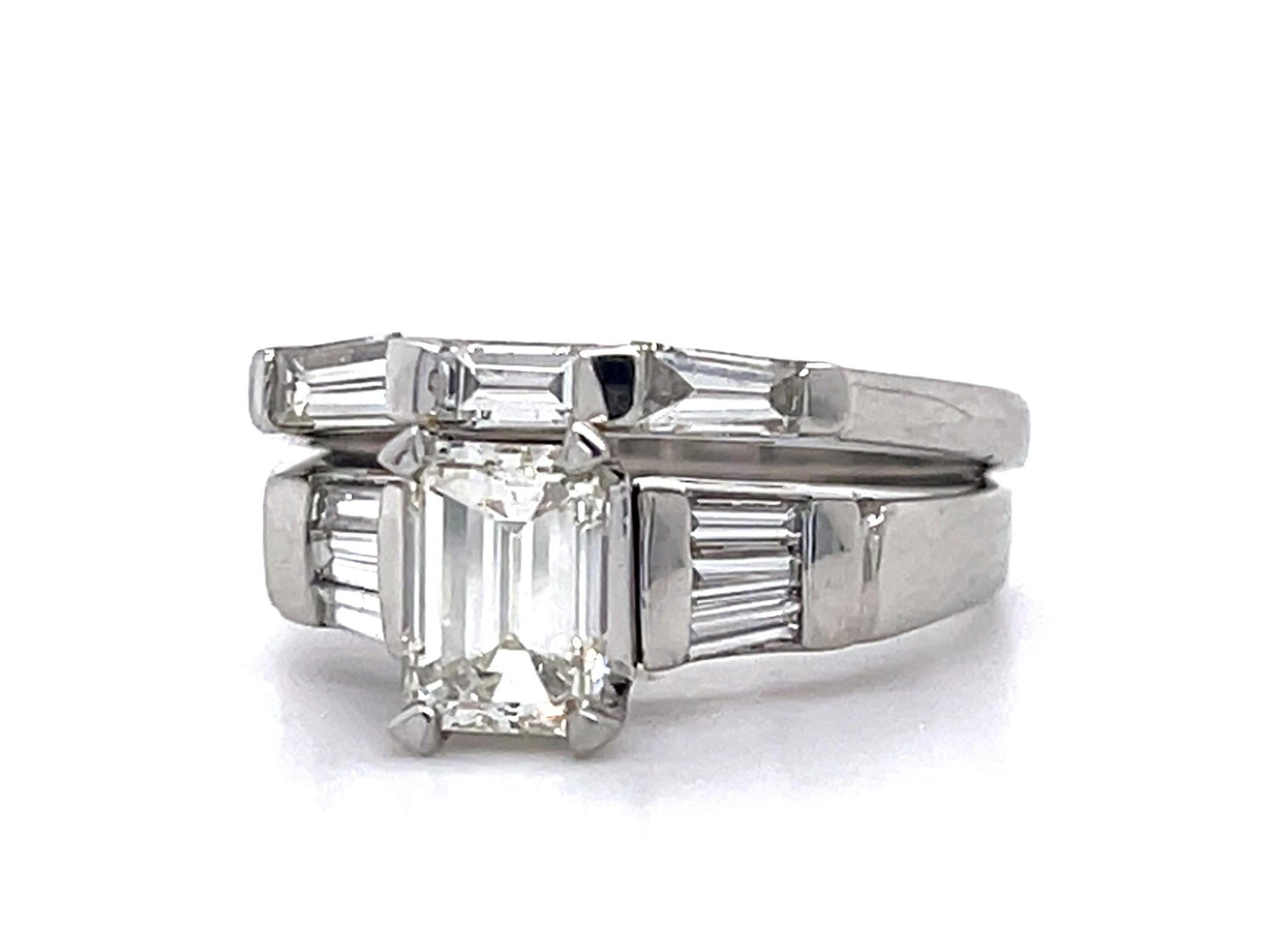 1.06ct I VS1 Emerald-cut Diamond (No Cert) PT Ring Set .72ct SD