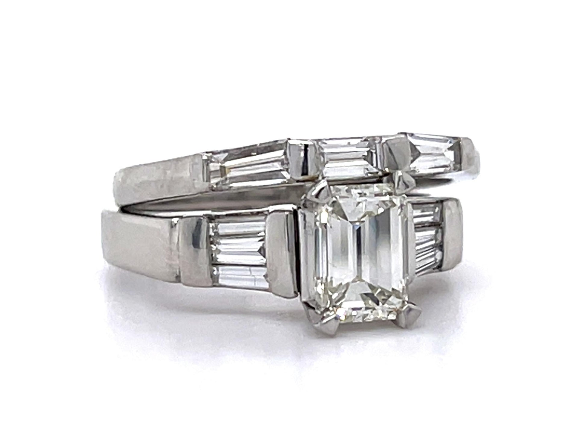 1.06ct I VS1 Emerald-cut Diamond (No Cert) PT Ring Set .72ct SD