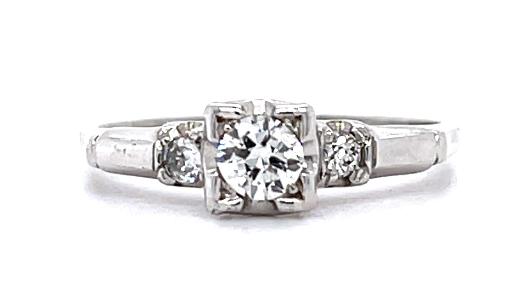 18KW Diamond Art Deco Ring 2.1gr 0.23ct(dia) Circa 1930s ESTATE  Size 6