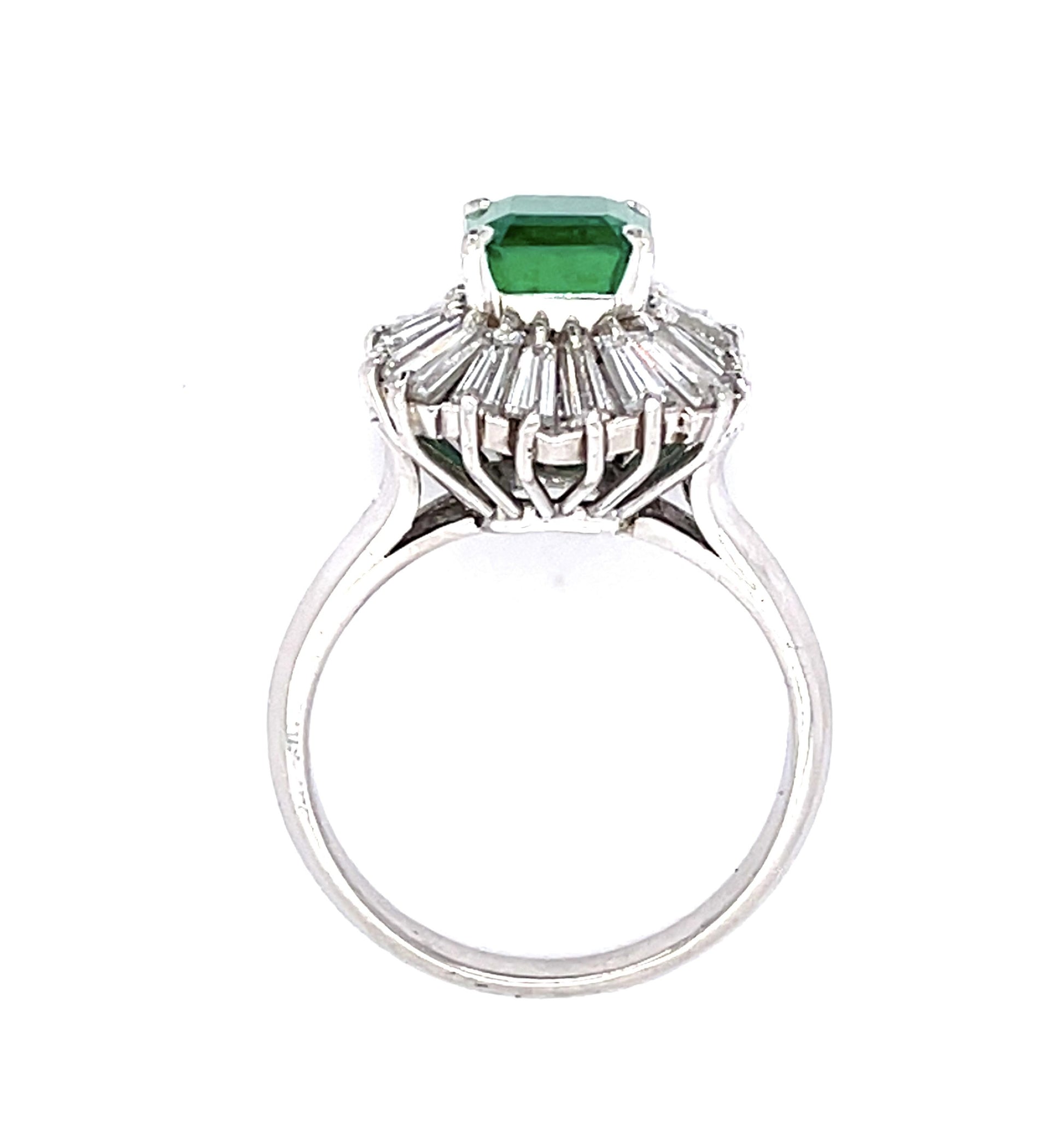 PT Emerald & Diamond Ring 1.45ct(em) 1.50ct twt(dia)
