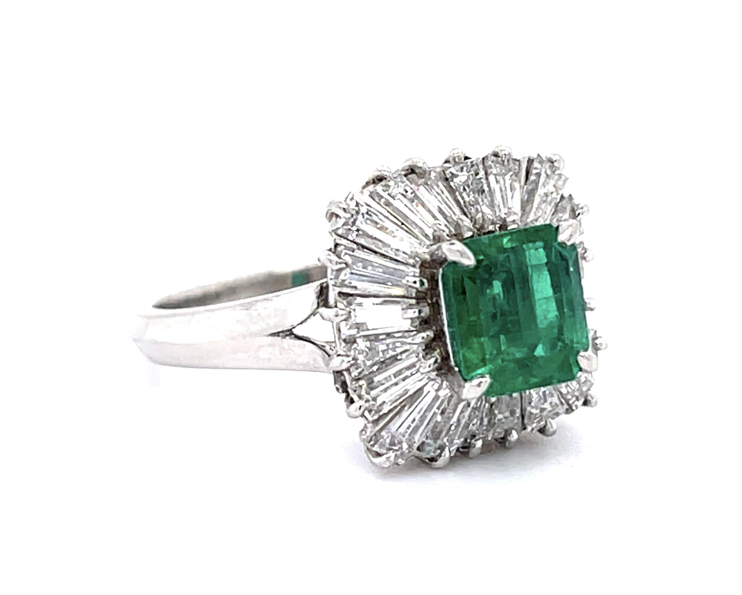 PT Emerald & Diamond Ring 1.45ct(em) 1.50ct twt(dia)
