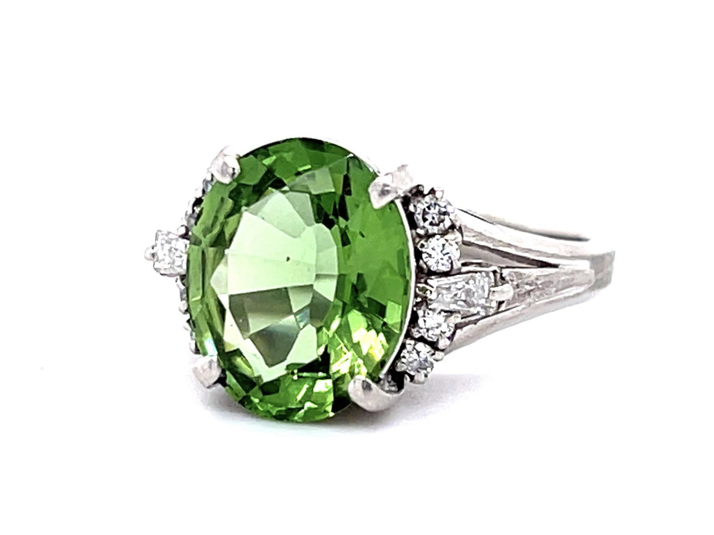 3.27ct Green Tourmaline .26ct Diamond Platinum Ring