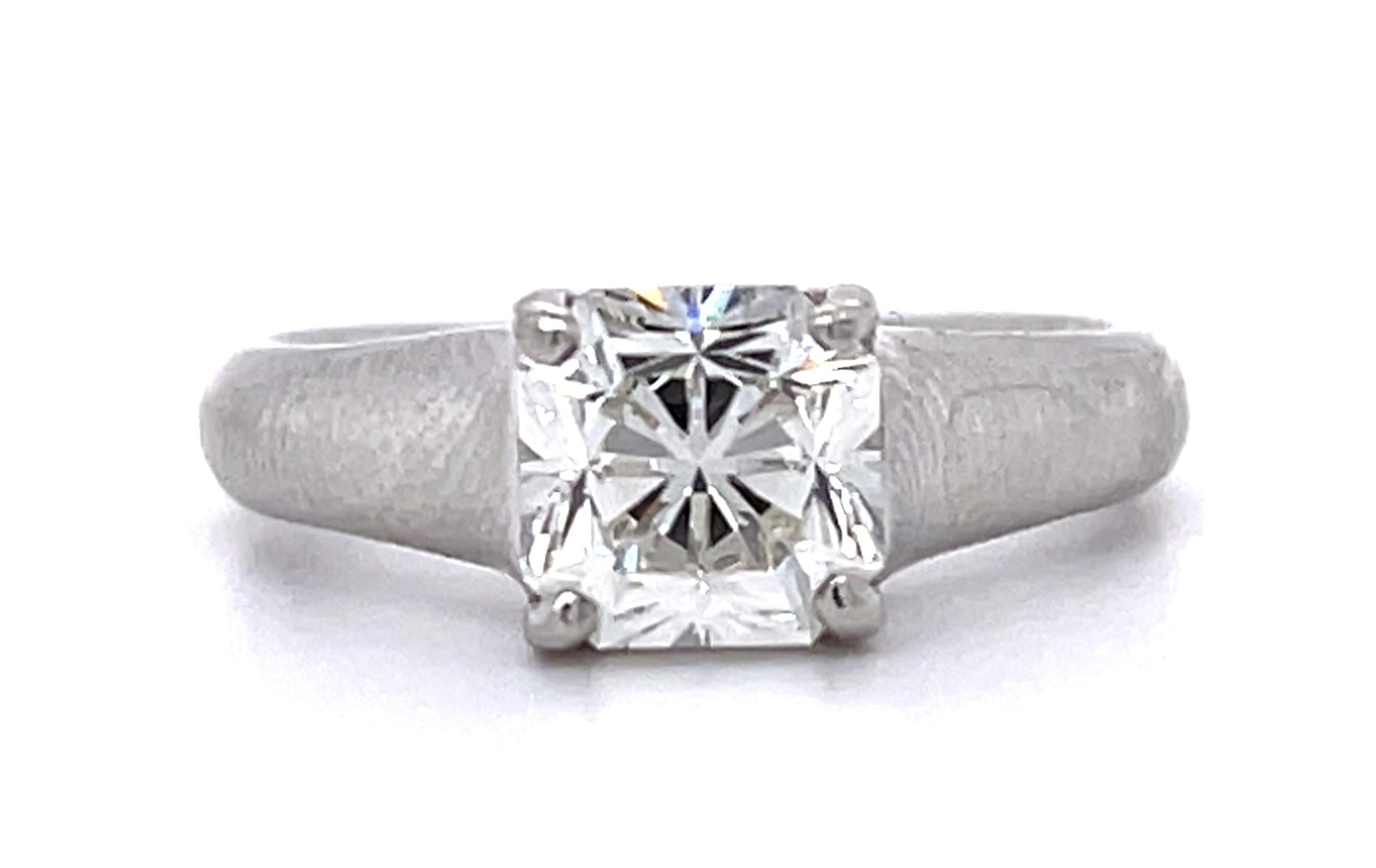 Tiffany & Company 1.42ct Lucida Diamond PT Ring