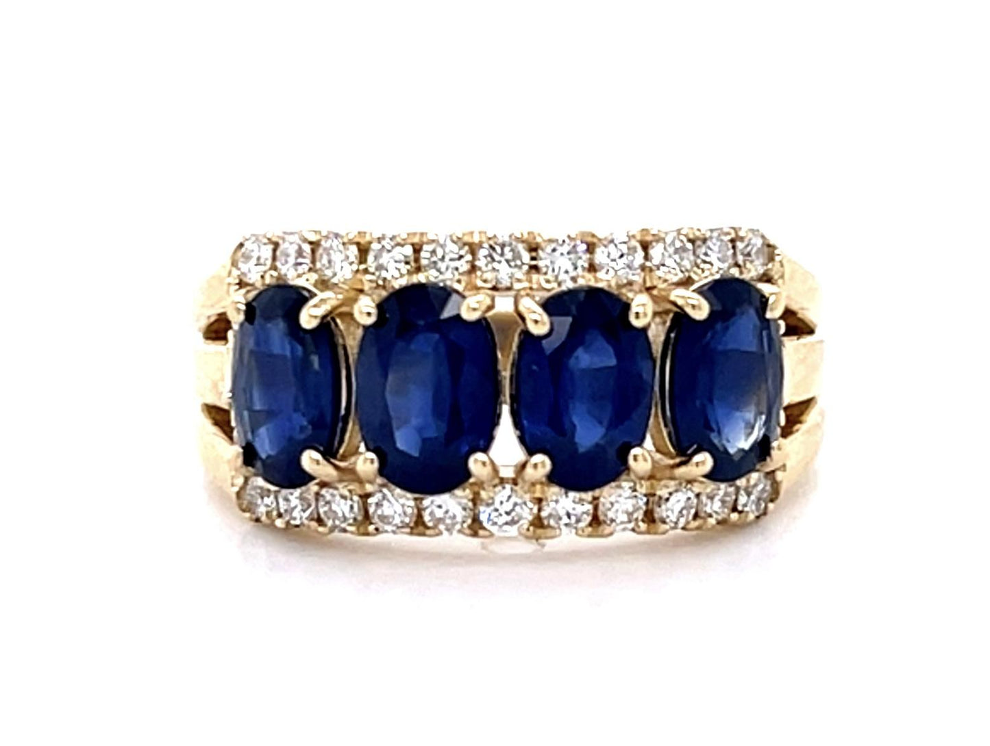 2.38ct Sapphire 14KW Ring .39ct Side Diamond
