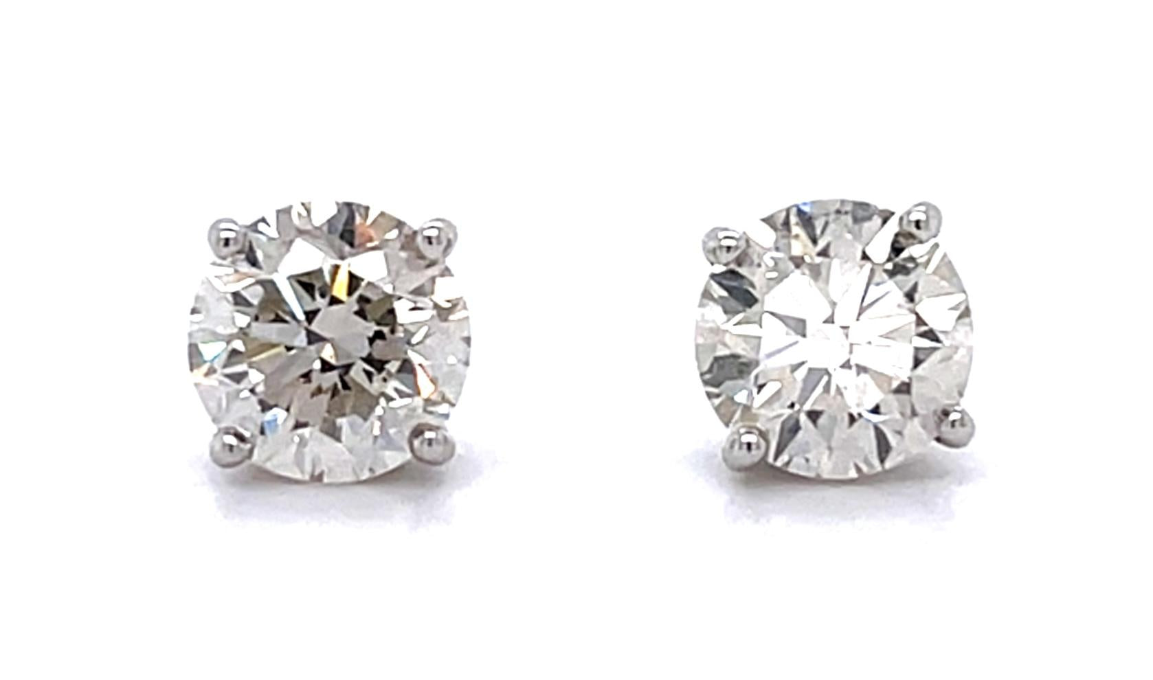 2.10ct Round Diamond 14KW Stud Earrings