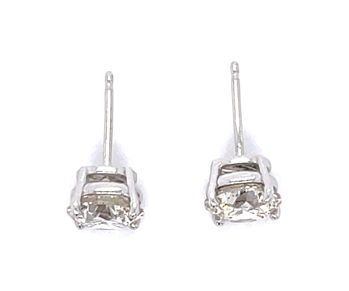 2.10ct Round Diamond 14KW Stud Earrings