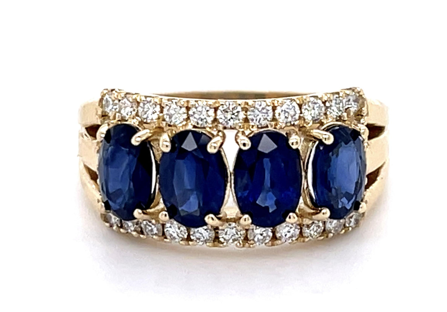 2.40ct Oval Sapphire 14KY Ring