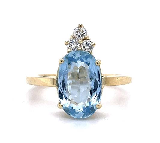 4ct Aquamarine 14KY Ring