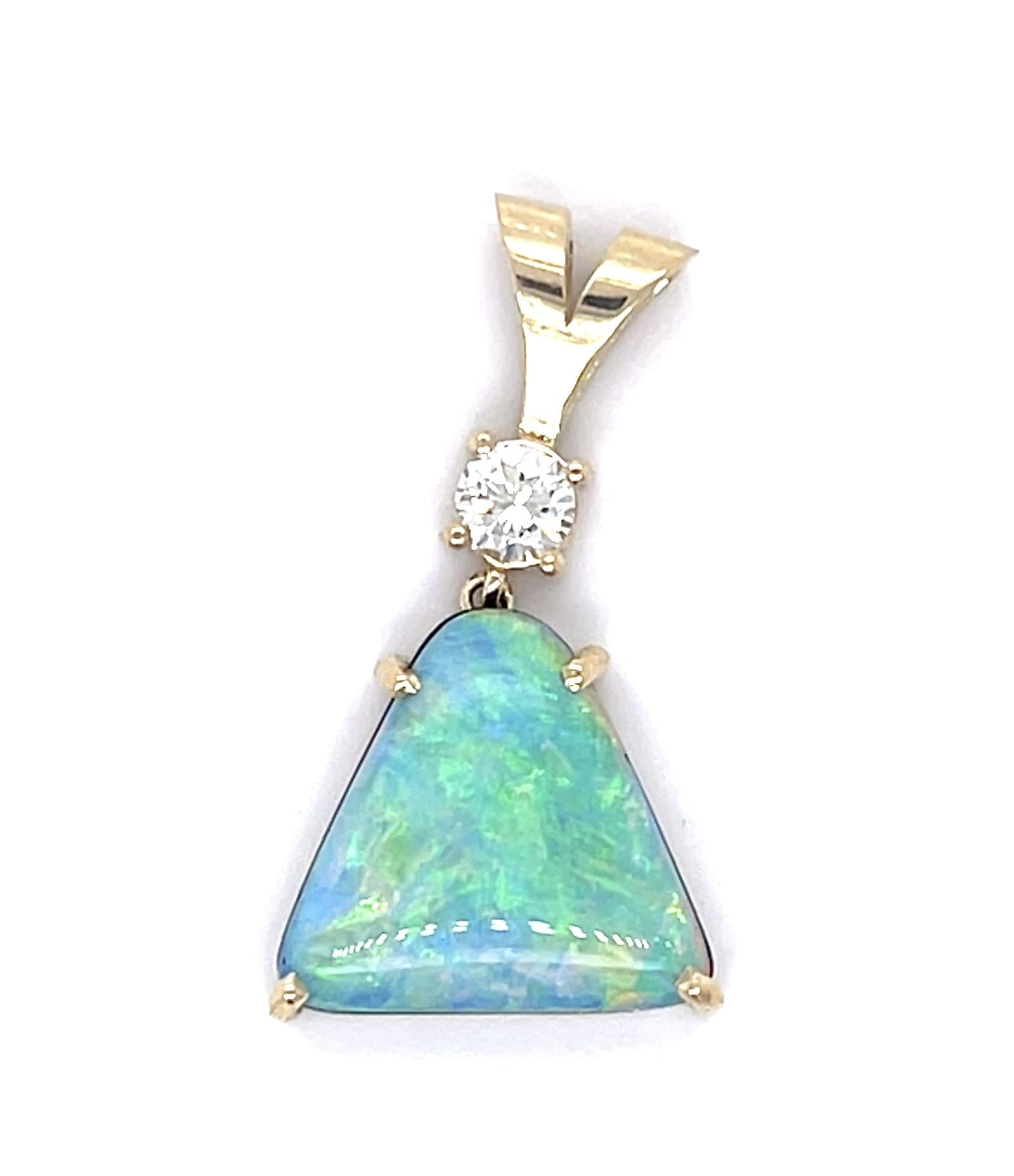 6.22ct Australian Opal with Onyx Backing 10KY Pendant