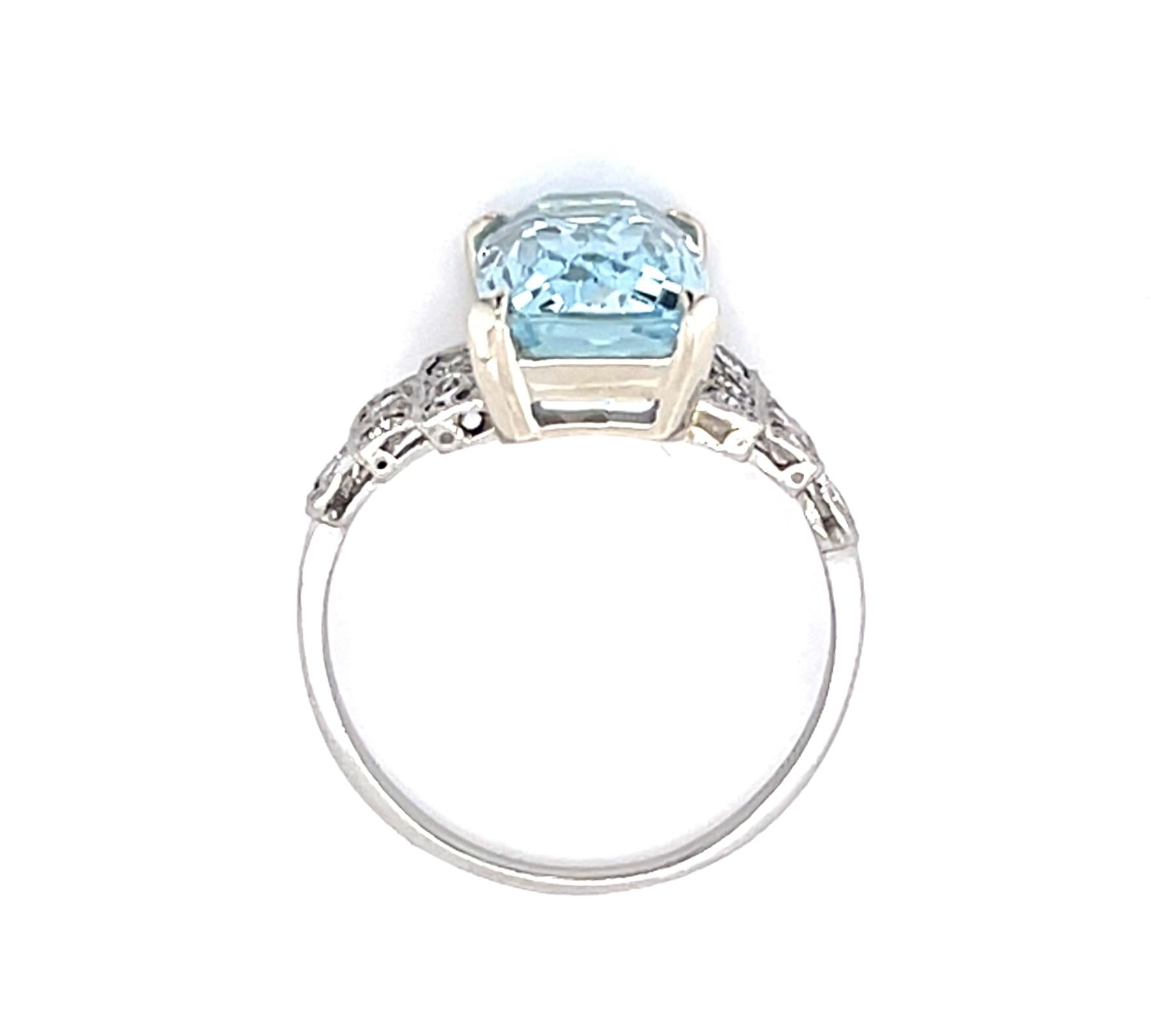 4ct Aquamarine Platinum Ring (Vintage 1930s)
